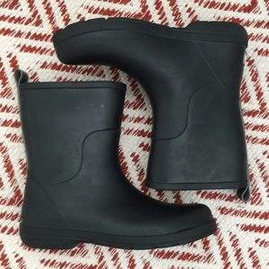 Totes lightweight rain boots